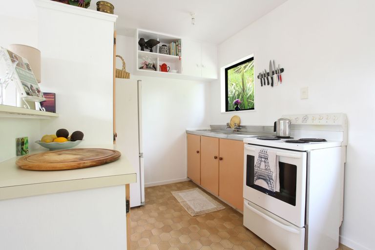 Photo of property in 38 Main Road, Raglan, 3225