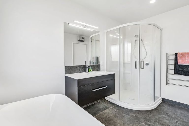 Photo of property in 9 Huntaway Lane, Dunsandel, 7682