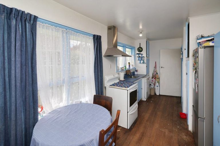 Photo of property in 33 Ontario Place, Wainoni, Christchurch, 8061