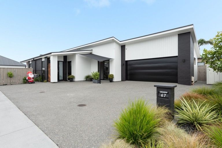 Photo of property in 67 Montiicola Drive, Papamoa Beach, Papamoa, 3118