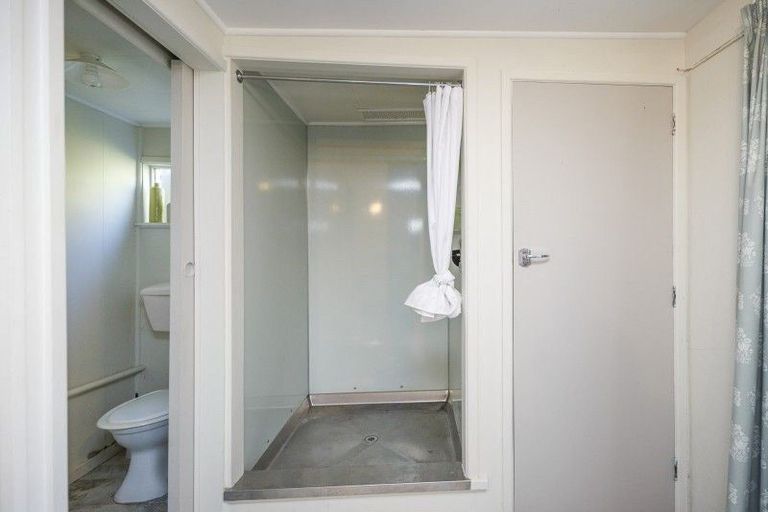 Photo of property in 395 Ruahine Street, Terrace End, Palmerston North, 4410