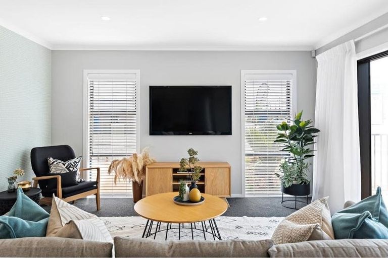 Photo of property in 12 Millhaven Place, Otaki, 5512