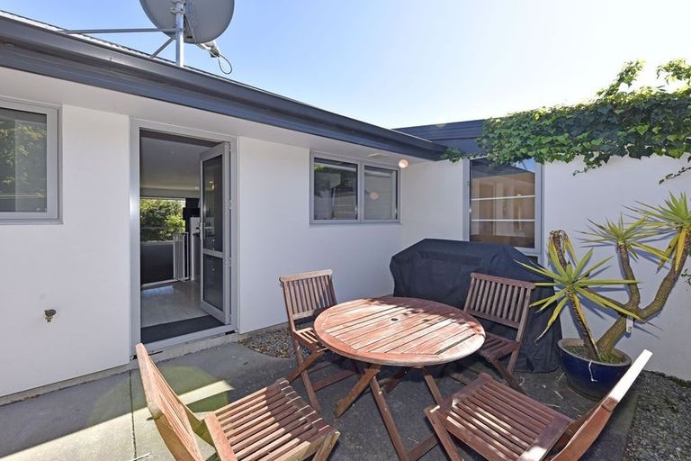 Photo of property in 6b Pinedale Lane, Linwood, Christchurch, 8062