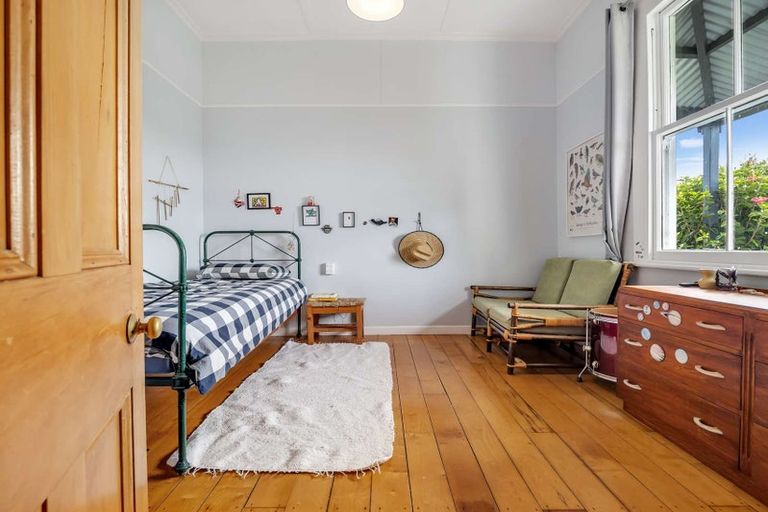 Photo of property in 27 Victoria Avenue, Waiuku, 2123