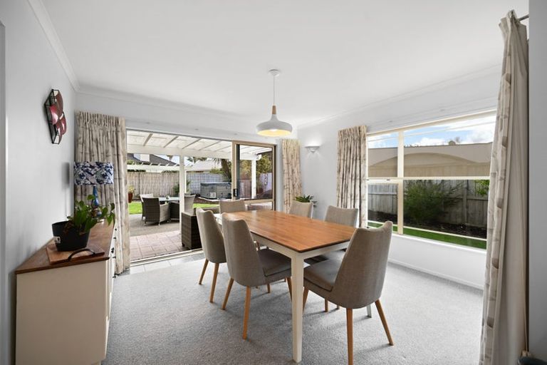 Photo of property in 26 Montrose Crescent, Huntington, Hamilton, 3210