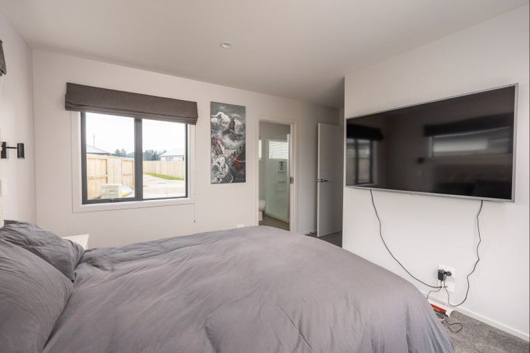 Photo of property in 16 Tawhai Crescent, Wharewaka, Taupo, 3330