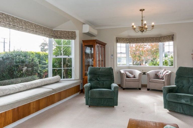 Photo of property in 87 Meeanee Road, Taradale, Napier, 4112