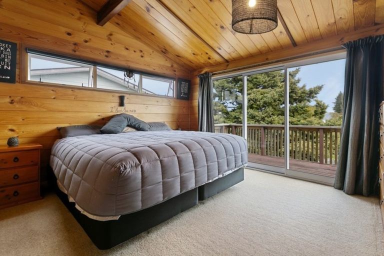 Photo of property in 26 Richmond Avenue, Richmond Heights, Taupo, 3330