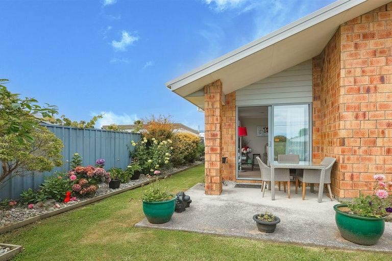 Photo of property in 28b Disraeli Street, Westport, 7825