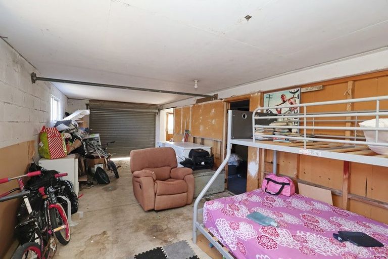 Photo of property in 10 Falcon Street, Newfield, Invercargill, 9812