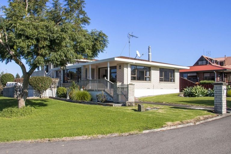 Photo of property in 12 Giles Way, Tanners Point, Katikati, 3177