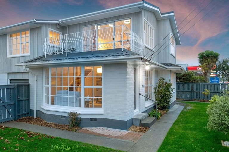 Photo of property in 1/19 Brookby Crescent, Avonhead, Christchurch, 8042