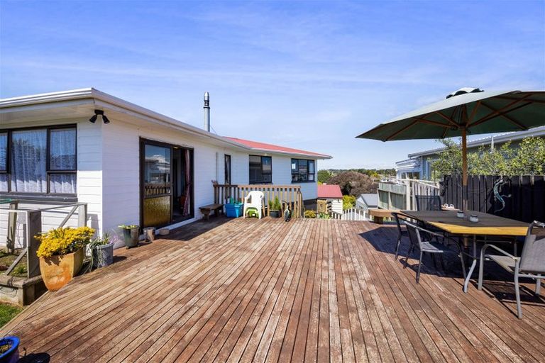 Photo of property in 28 Kingsford Street, Bell Block, New Plymouth, 4312