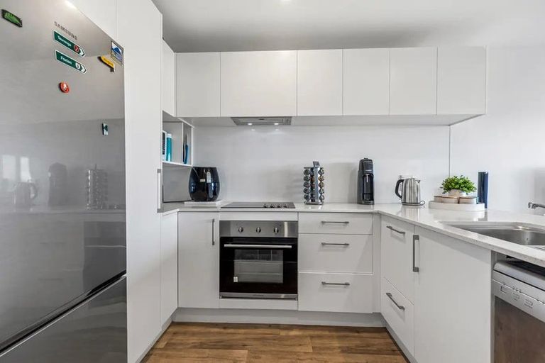 Photo of property in 9/63 Tawa Street, Mount Maunganui, 3116