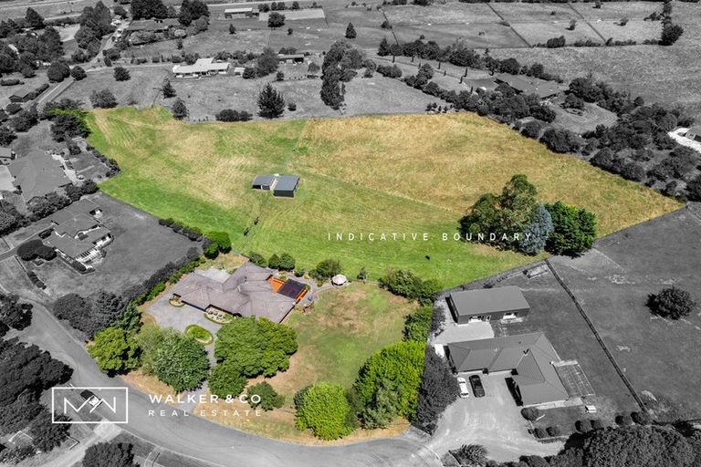 Photo of property in 15 Malcolm Gillies Grove, Totara Park, Upper Hutt, 5018