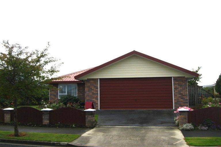 Photo of property in 21 Silverstream Drive, Mosgiel, 9024