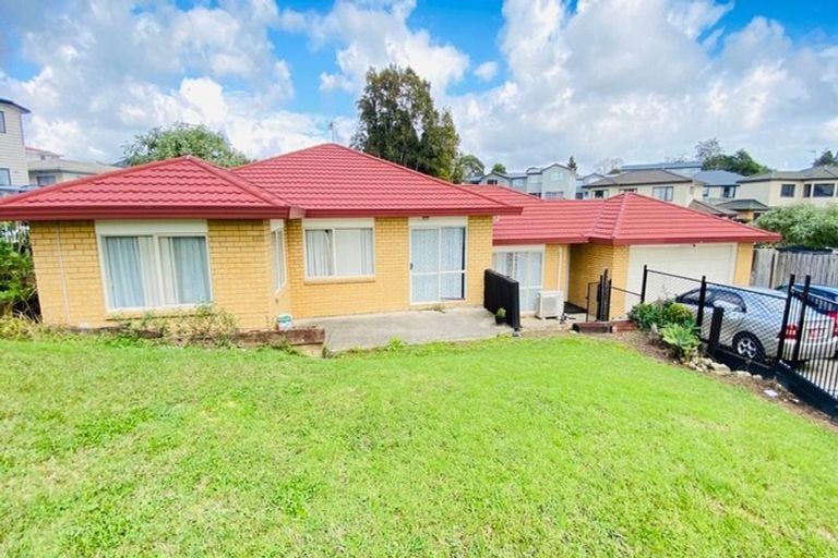 Photo of property in 12 Ali Place, Ranui, Auckland, 0612