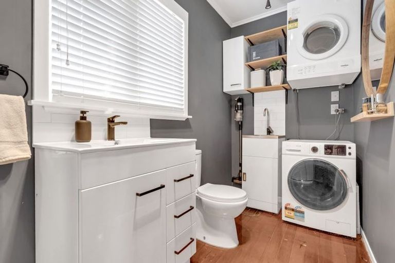 Photo of property in 17a Matai Street, Waiuku, 2123