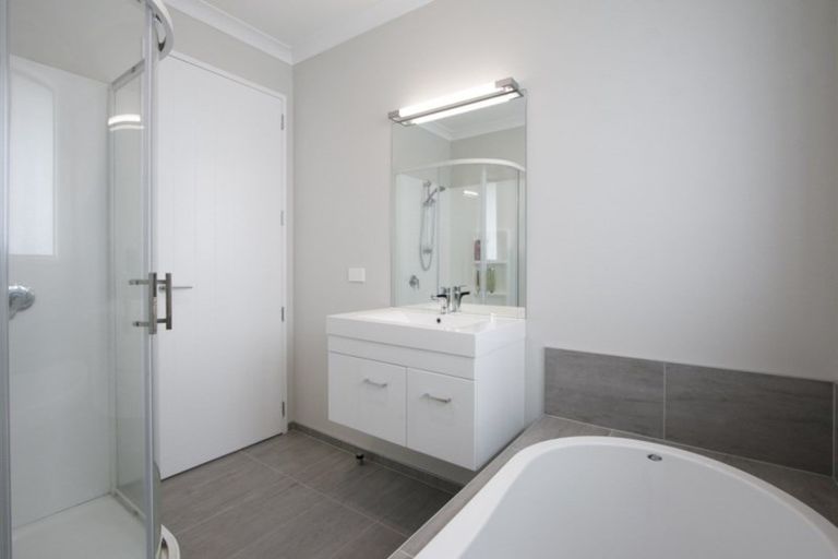 Photo of property in 100d Park Road, Katikati, 3129