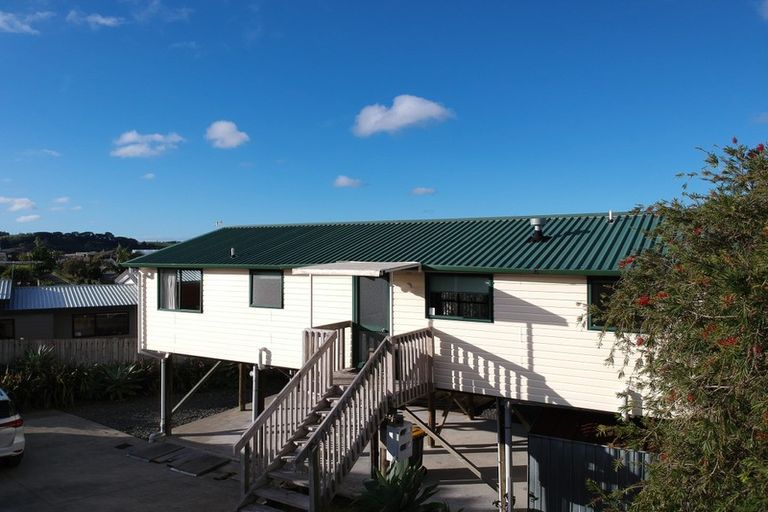 Photo of property in 20 Kotuku Place, Snells Beach, 0920