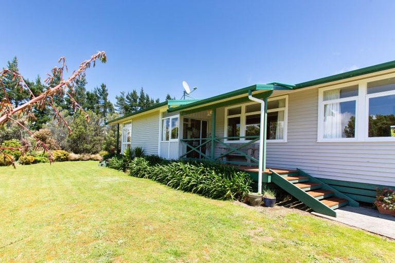 Photo of property in 321 Te Kakapo Valley Road, Dannevirke, 4978