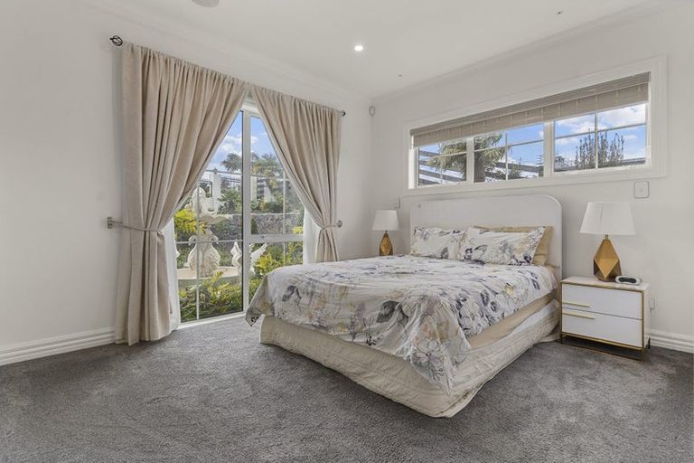 Photo of property in 34 Michael Bosher Way, Flat Bush, Auckland, 2019