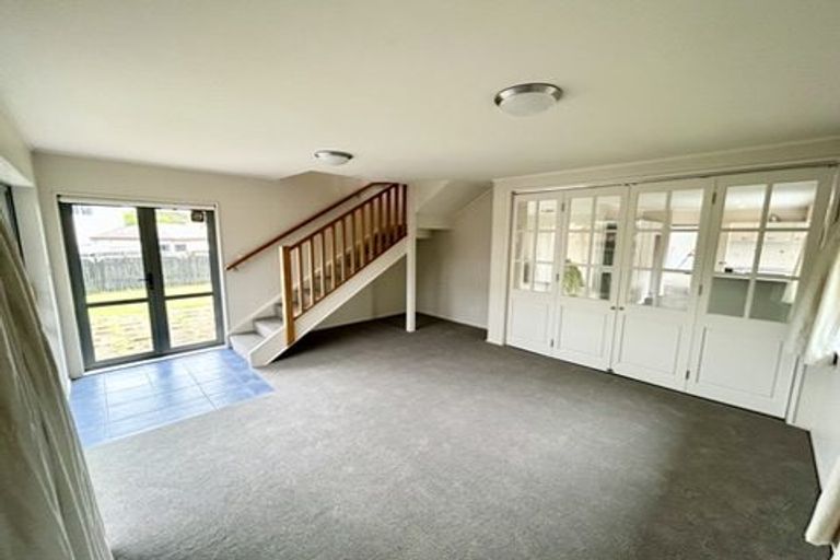 Photo of property in 3/8 Solana Court, Botany Downs, Auckland, 2010