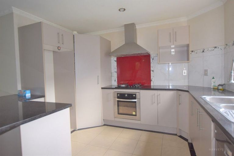 Photo of property in 16b Airdrie Road, Ranui, Auckland, 0612