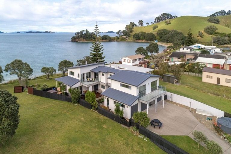 Photo of property in 1 Otautu Wharf Road, Colville, Coromandel, 3584