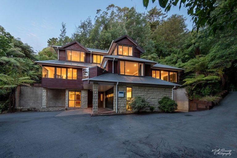 Photo of property in 12c Chatsworth Road, Silverstream, Upper Hutt, 5019