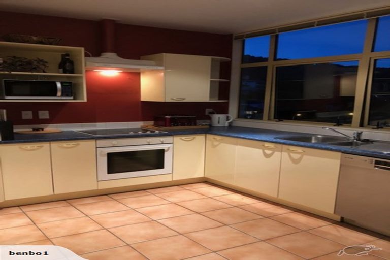 Photo of property in Hume House, 33/152 The Terrace, Wellington Central, Wellington, 6011