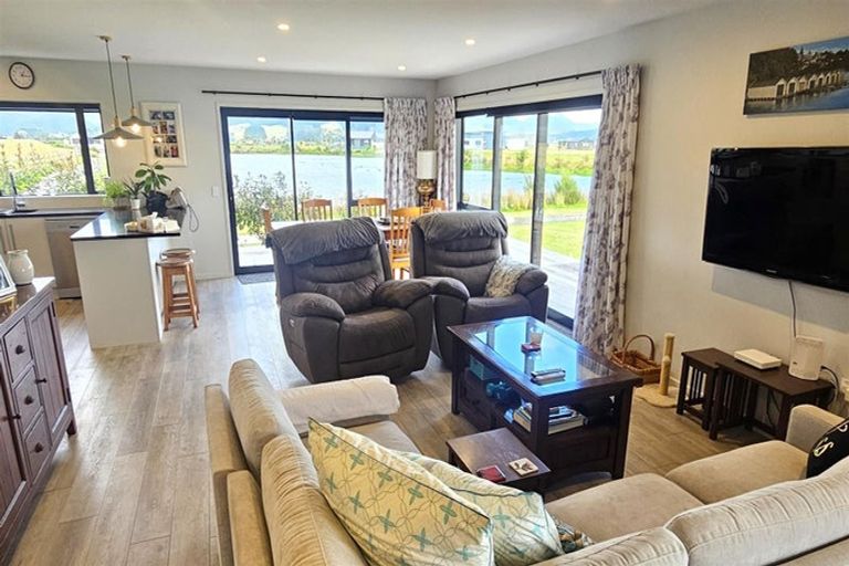 Photo of property in 100 Kopani Road, Matarangi, 3592