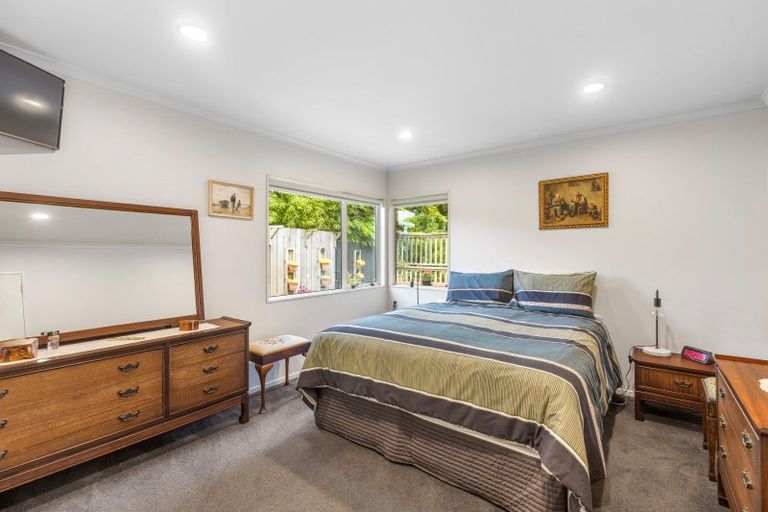 Photo of property in 163a Heta Road, Highlands Park, New Plymouth, 4312