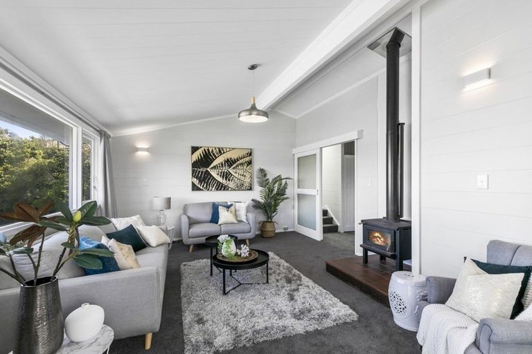 Photo of property in 29 Acacia Avenue, Maungaraki, Lower Hutt, 5010