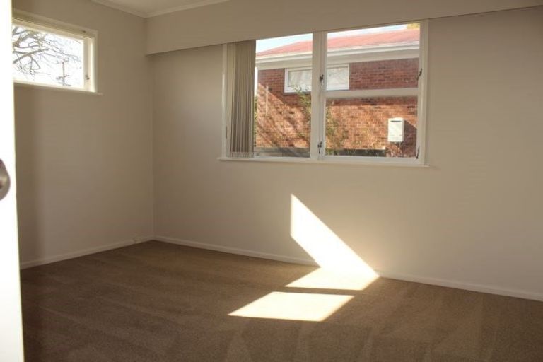 Photo of property in 123 Sandspit Road, Shelly Park, Auckland, 2014