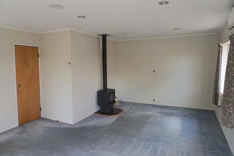Photo of property in 2/22 Steeple Rise, Pakuranga, Auckland, 2010