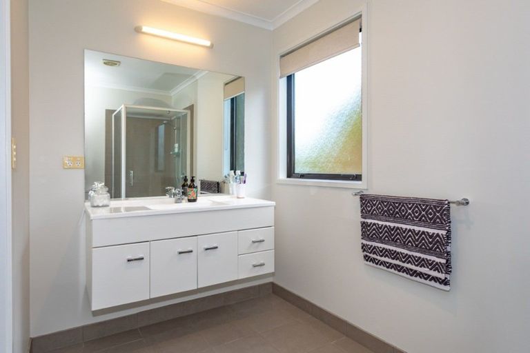 Photo of property in 141 Tuna Place, Onemana, Whangamata, 3691