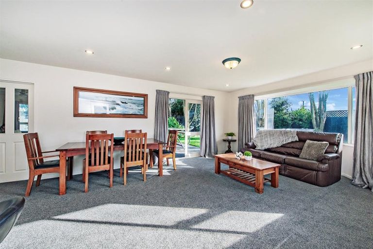 Photo of property in 6 Glebe Close, Lincoln, 7608