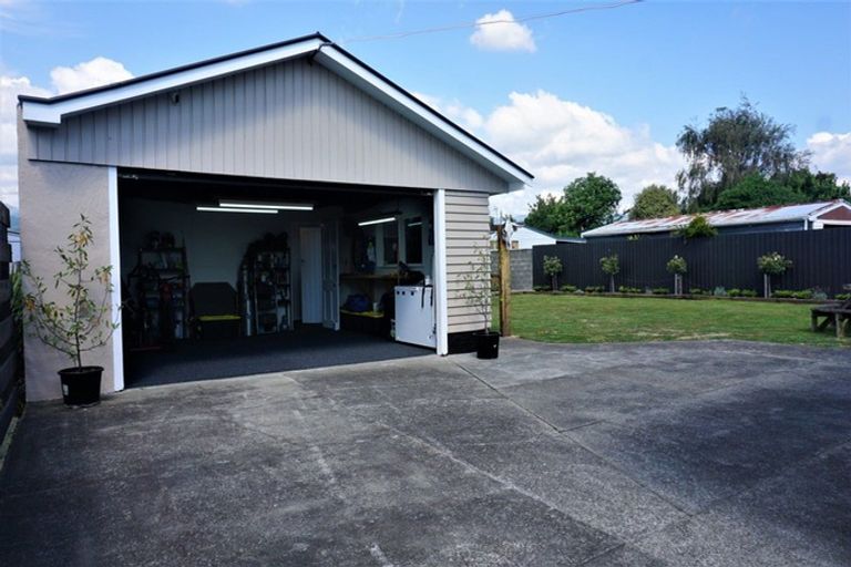 Photo of property in 24 Ferguson Street, Levin, 5510