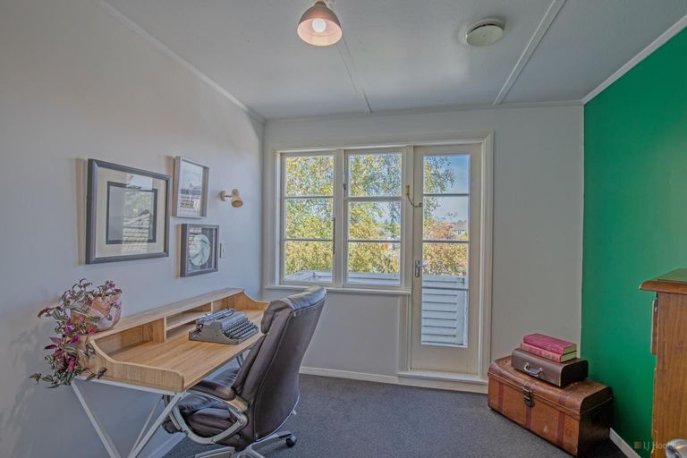 Photo of property in 15 Tay Street, Waimataitai, Timaru, 7910