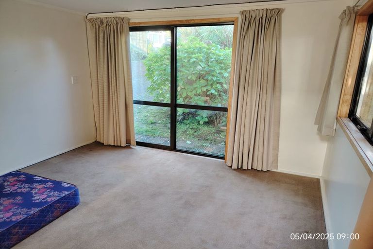 Photo of property in 15 Chorley Grove, Churton Park, Wellington, 6037
