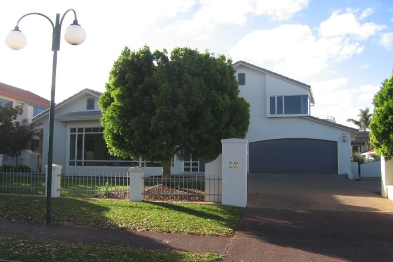 Photo of property in 19 Bluefin Way, West Harbour, Auckland, 0618