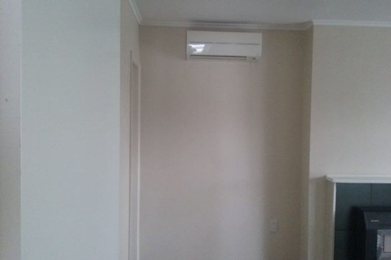 Photo of property in 26-27 Esk Street, Roslyn, Palmerston North, 4414