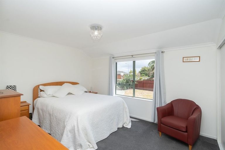 Photo of property in 15 Shannon Place, Nawton, Hamilton, 3200