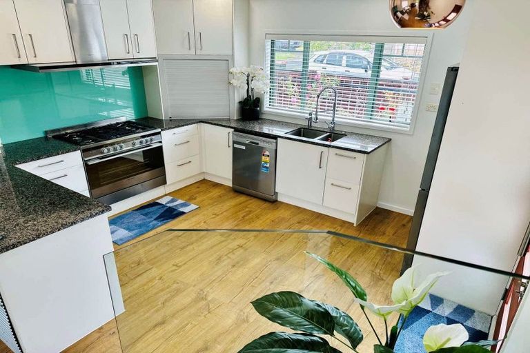 Photo of property in 7 Paloma Court, Hillpark, Auckland, 2102