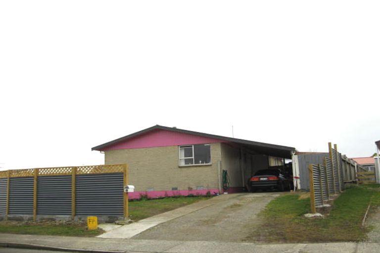 Photo of property in 50 Dundee Street, Strathern, Invercargill, 9812