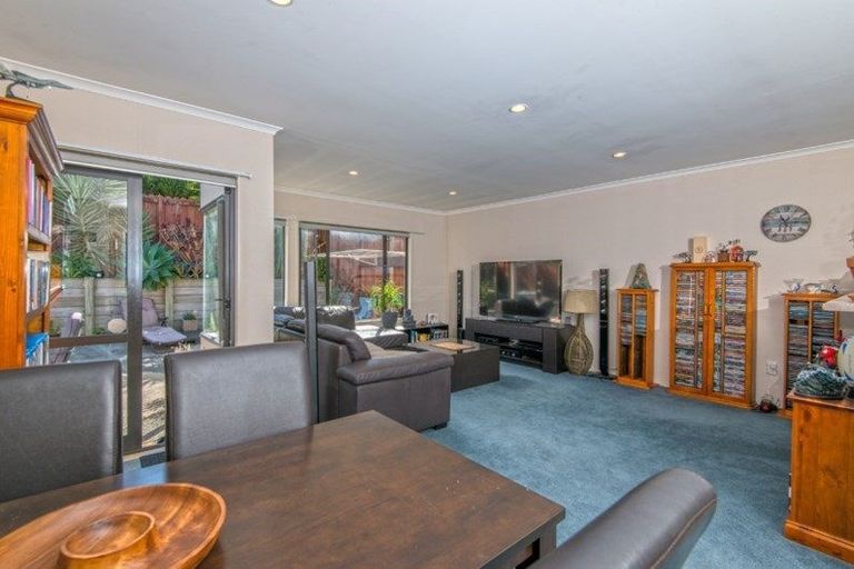 Photo of property in 18 Ksenia Drive, Flat Bush, Auckland, 2019