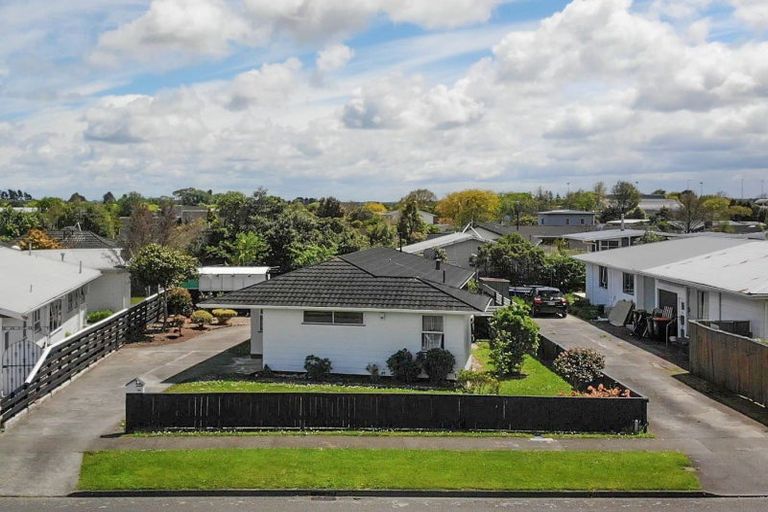 Photo of property in 104 Fairs Road, Milson, Palmerston North, 4414
