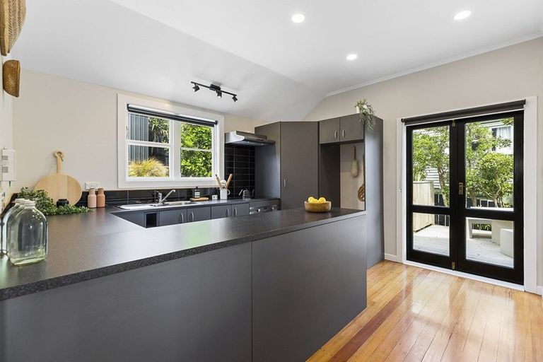 Photo of property in 59 Sidlaw Street, Strathmore Park, Wellington, 6022