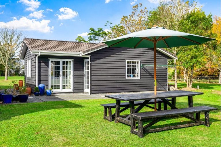 Photo of property in 7 Rosemount Road, Matakana, Warkworth, 0985